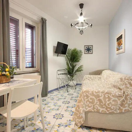 1 Bedroom In *